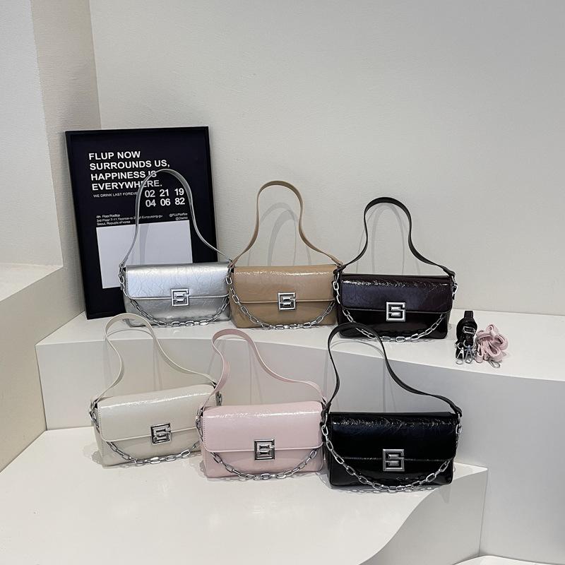 Summer niche popular new fashion chain versatile small square bag shoulder messenger women's bag