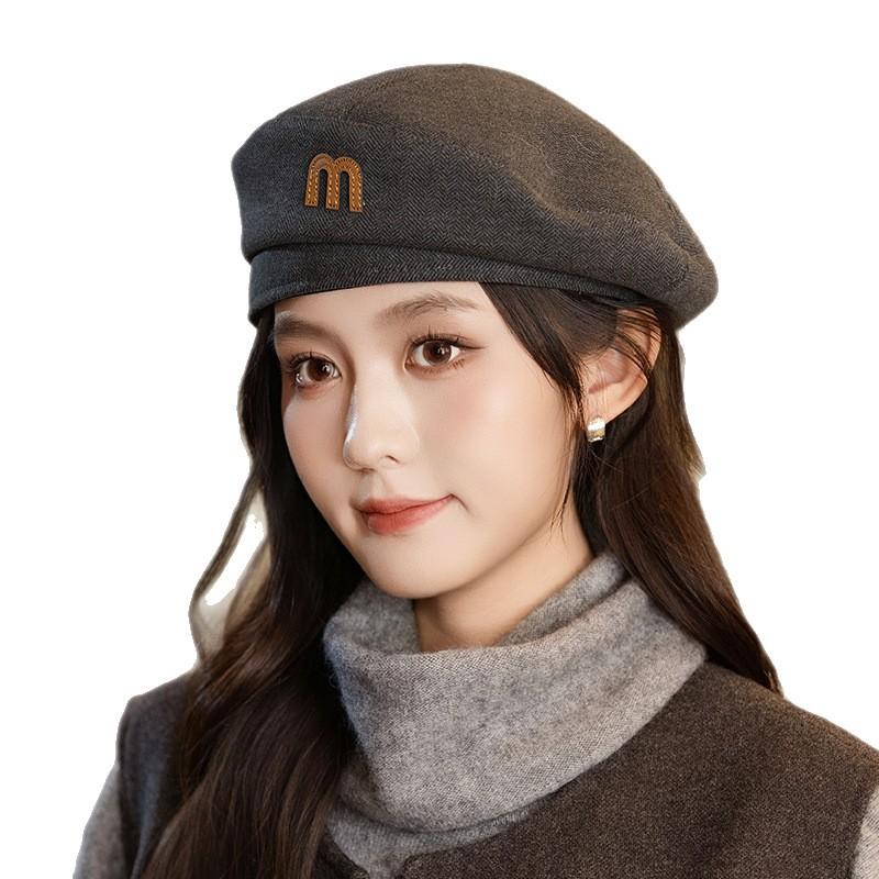 Retro M standard versatile solid color beret autumn and winter outdoor leisure windproof octagonal hat British style painter hat