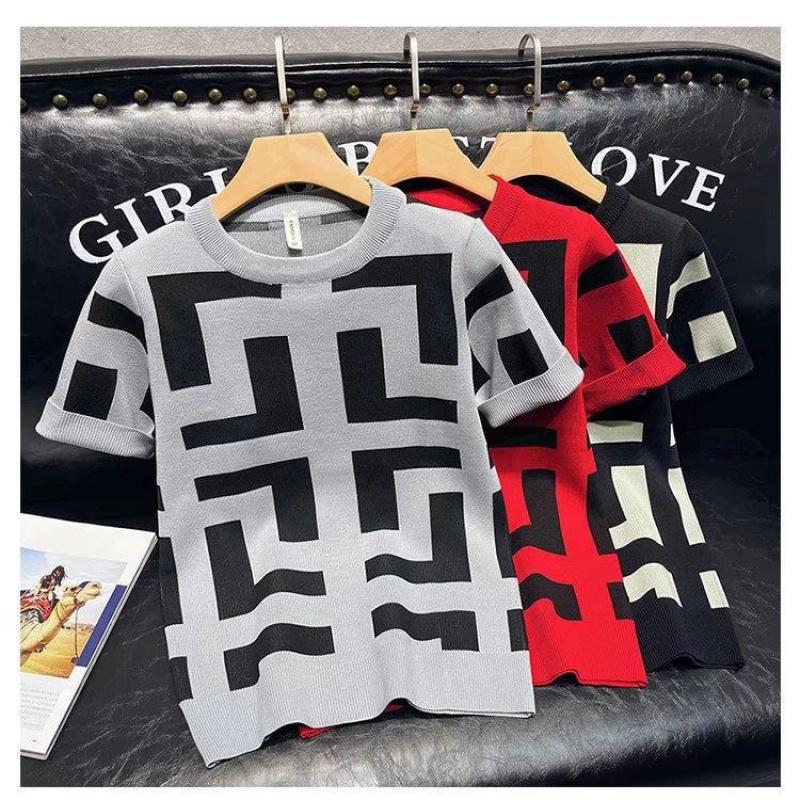 Spring and Autumn Geometric Pattern Base Shirt for Men, Slim Fit Casual Short Sleeve Knit Top