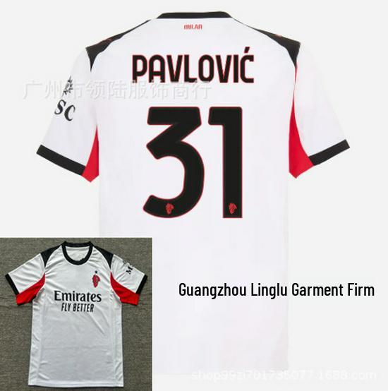 Домашняя футболка AC Milan - Тайская версия Модрич 14 XL 1880₽