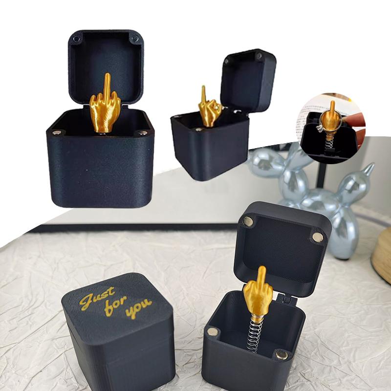 New Christmas Interesting Gift Pop-up Middle Finger Gift Box Creative Holiday Gifts Finger Novelty Funny Prank Home Decoration