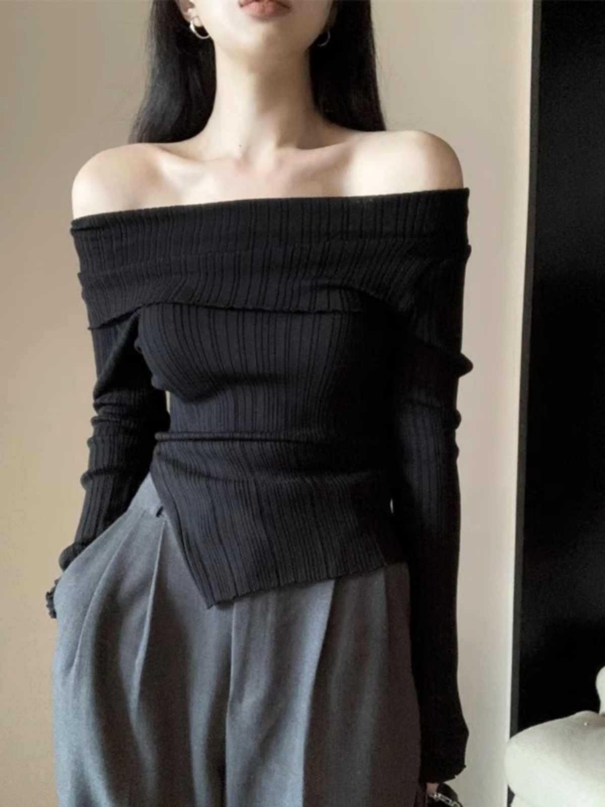 Pure Desire Women s Black One-Shoulder Sweater - Sexy, Cozy Knitwear for Early Spring & Autumn One Size чёрный