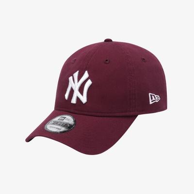 New Era Basic Ostrukturerad Keps Vinröd New York Yankees