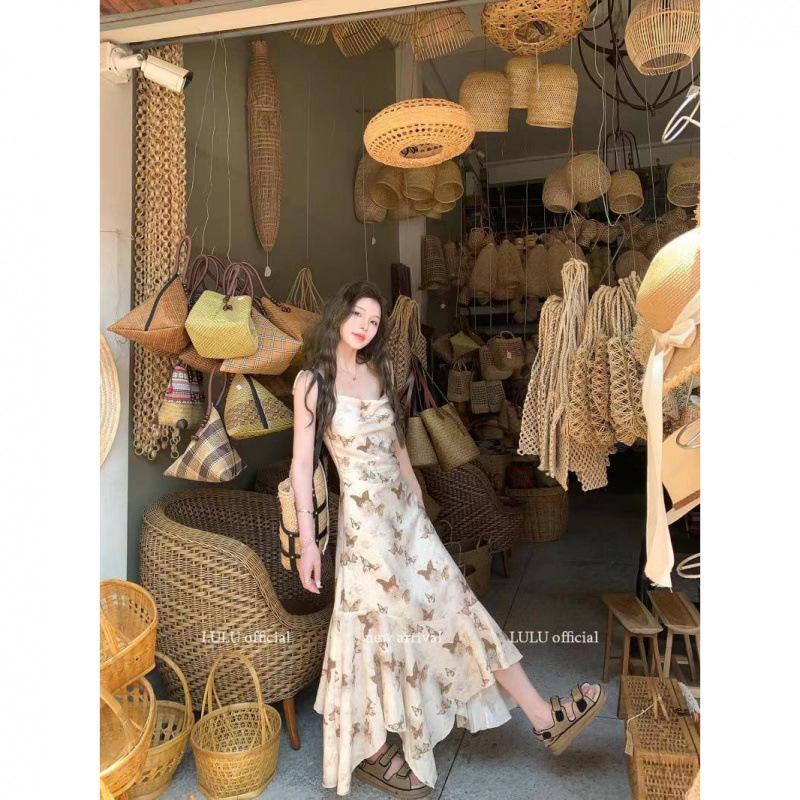 Niche Irregular Floral Print Waist-Cinching Elegant Suspender Dress for Spring & Summer