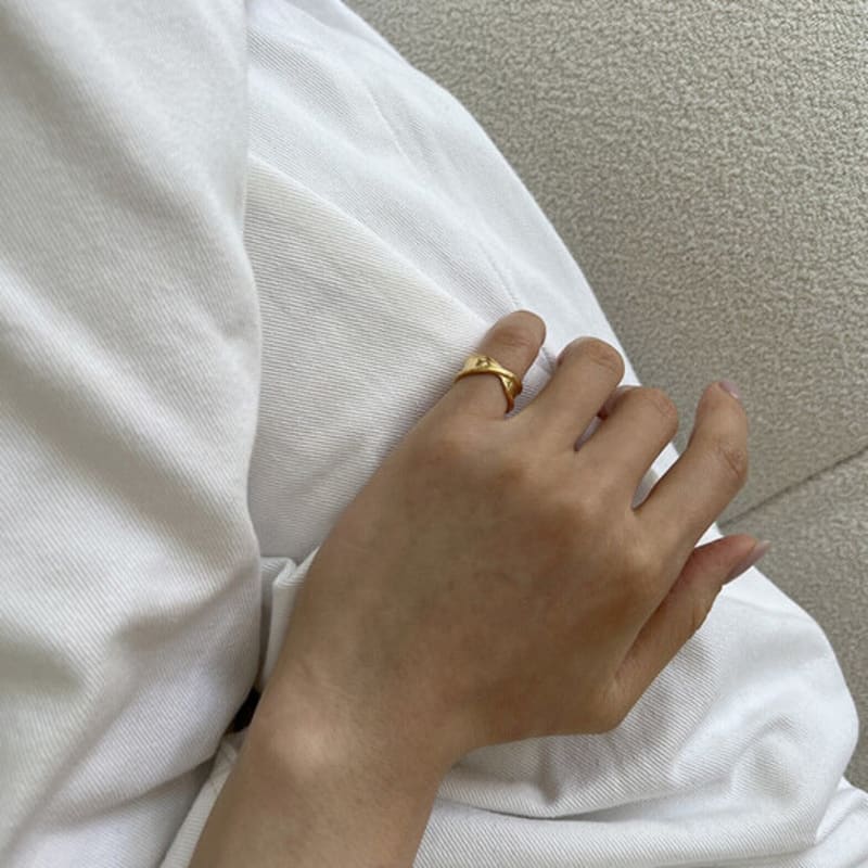 

mosxe [925silver] Flat tips ring (2color) silver