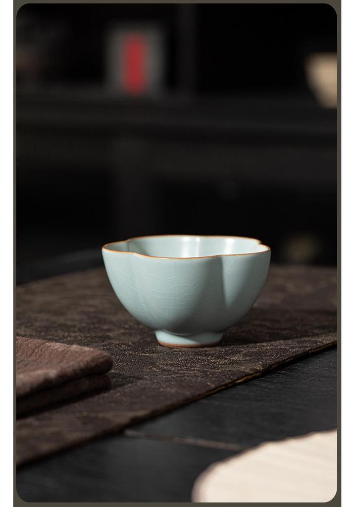 Ru Kiln Crackled Ceramic Gongfu Tea Tasting Cup - Cultivable Master Cup in Gift Box Packaging.