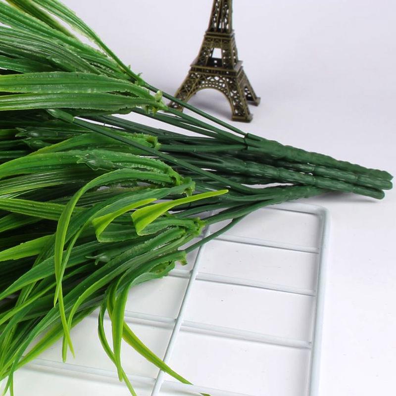7-Fork Small Spring Grass Plastic Flower Potted Plant Partition Decoration, Simulated Water Grass Fake Grass Restaurant Seedling Plants