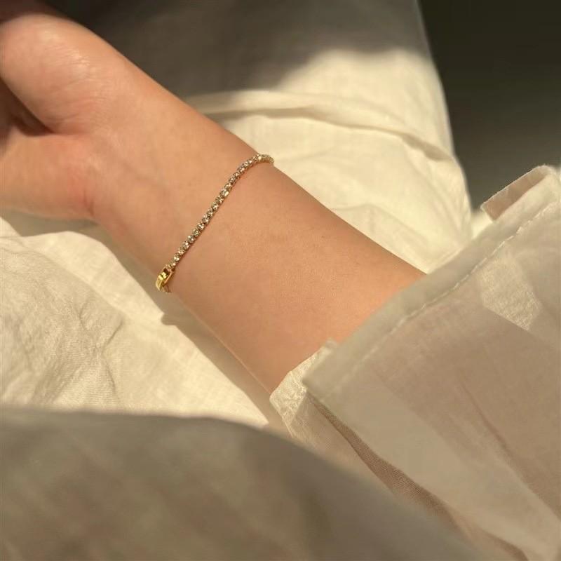 Handcrafted Unique Turquoise Alloy Bracelet Delightful Cute Style For Women