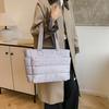 Padded Tote Bag Large Capacity Handbag Lightweight Shoulder Bag Commuter Tote for Women Work Date Party Shopping
