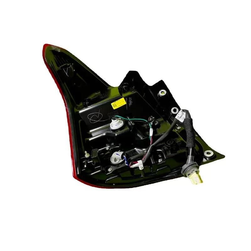Fanale Posteriore Xenon Originale Suzuki Swift Adatto per Modello Destro -2018-2023 Oem