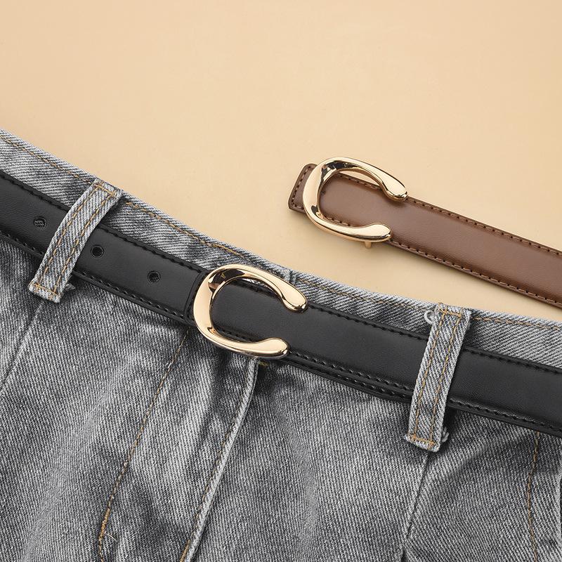 Versatile Women's Leather Belt with Smooth Buckle: Fashionable Waist, Pants Belt & Jewelry Chain