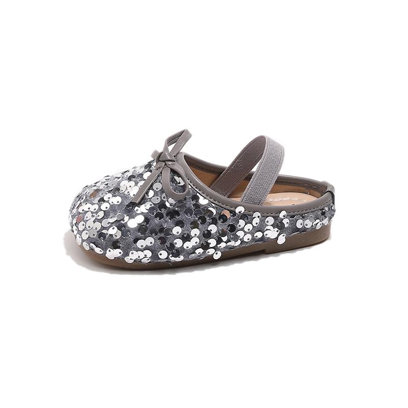 

New Summer Children s Baotou Sandals Girls Wearing Half Soft Sole Fashion Flat Bottom Sandals with Trendy Sequins 22