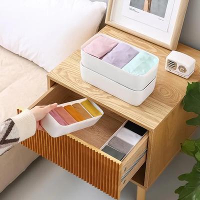 Organisateur de télécommande Support de télécommande TV pour table Boîte de rangement de bureau polyvalente Organisateur de chambre à coucher et de salon