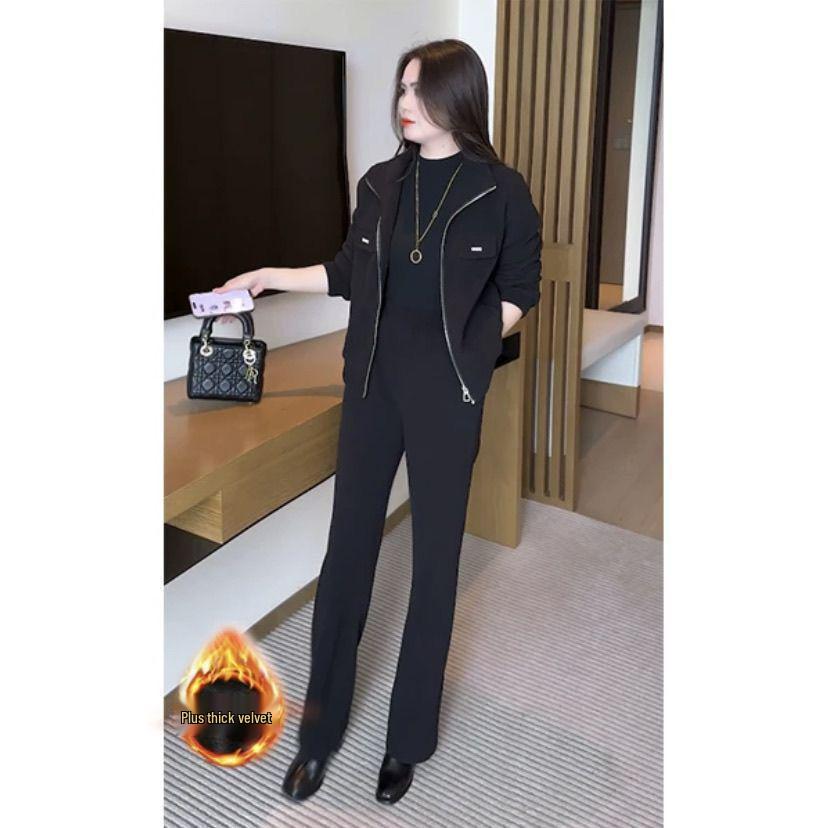 Velvet Mother's Wear 2026 Autumn/Winter Stylish Casual Loose Two-Piece Slimming Set for Middle-Aged Women