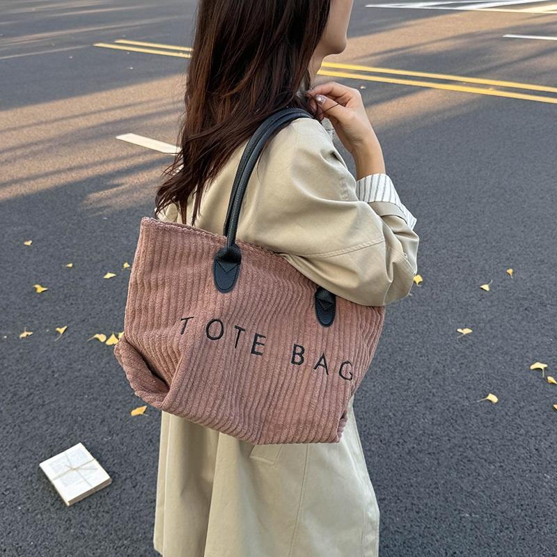 Hand-carrying Large-capacity Commuting Bag for Women 2025 New Fashion Casual Bag Corduroy Shoulder Bag