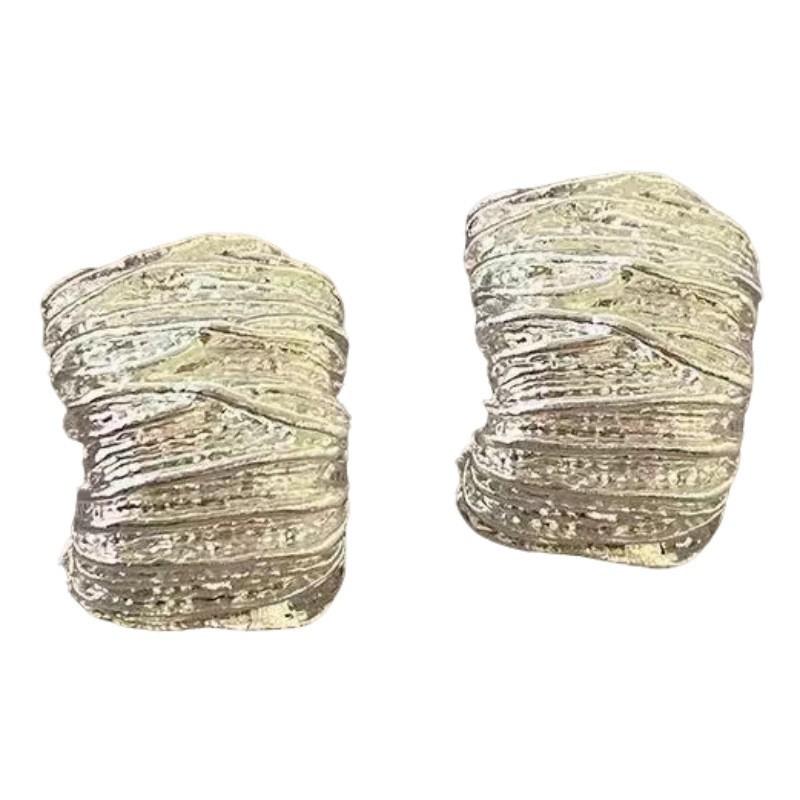 Retro Trendy Irregular Wavy Pleated Earrings for Women   Design Simple Temperament Senior Fashion Jewelry