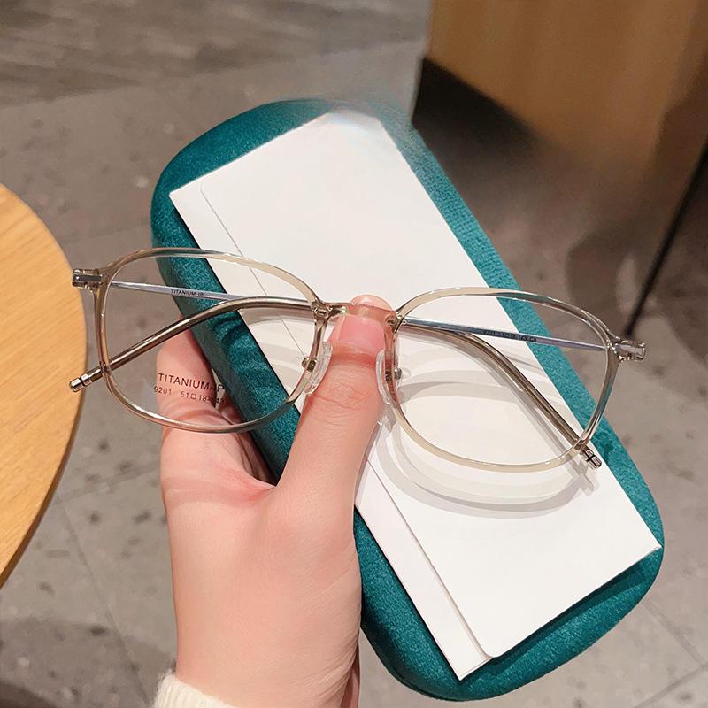 Сверхлегкая овальная ретро-оправа для очков TR90 с перьями — фото 5