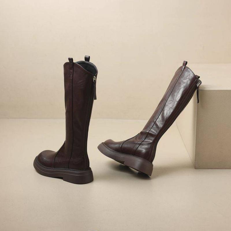 

Осенне-зимние ботинки Мартин из однотонной кожи в корейском стиле, на толстой подошве, большого размера, женские ботинки, нескользящие, на среднем каблуке, удобные, с задней молнией 39 темно-коричневого