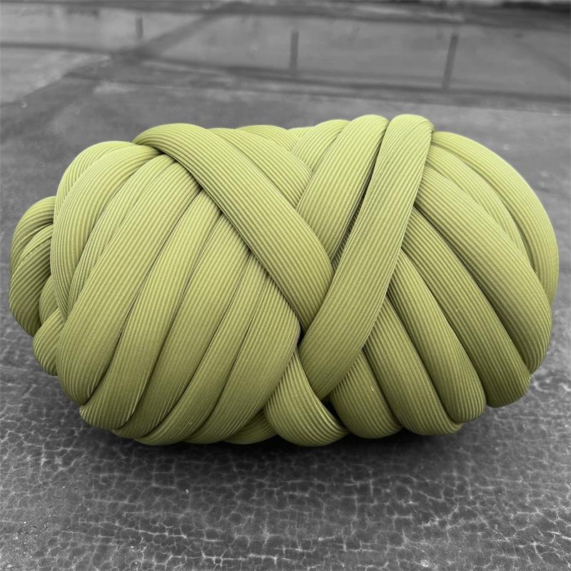 500g Summer Cool Touch Chenille Yarn Chunky Yarn for DIY Handmade Beach Bags, Lightweight Blankets Cat Beds, Breathable Plush Thread