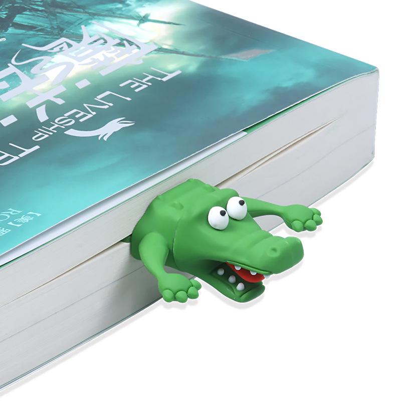 1-Piece Set 3D Shark/Cobra/Crocodile Bookmarks Plastic Material 3D Bookmarks Shark Bookmark Cobra Bookmark Crocodile Bookmark