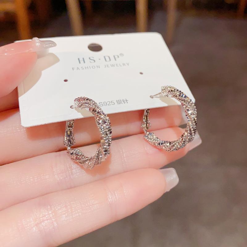 Women Fashion Minimalist Twisted Broken Silver Metal Wrapped Hoop Earrings Jewelry