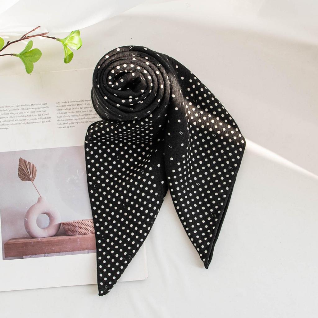 Autumn 2025 Unisex Versatile Wool Neck Warmer & Sun Protection Shawl