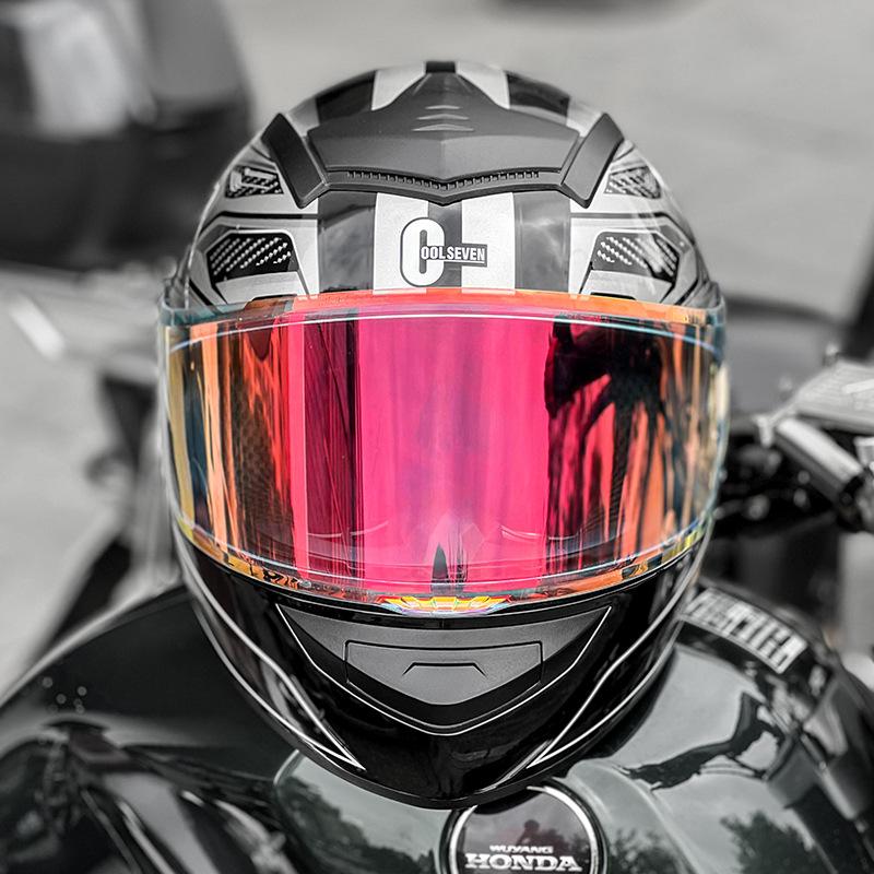 Motorcycle helmet winter riding men's and women's locomotive full helmet winter electric motorcycle helmet