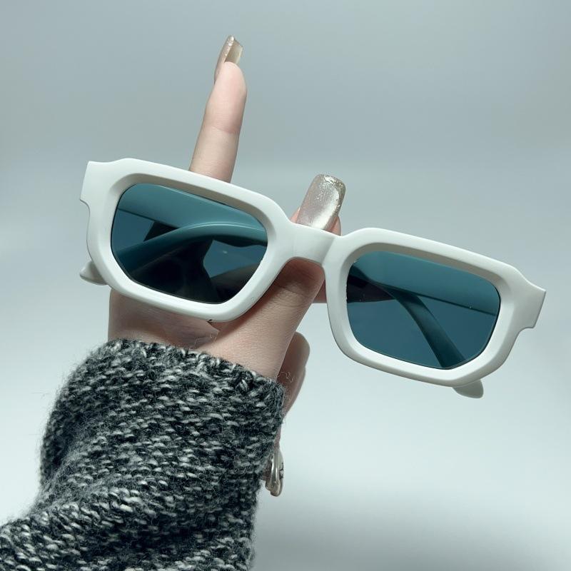 New Men Small Framed Square Sunglasses Fashion Women Summer Uv Protection Eyeglasses Vintage Designer Eyewear Uv400