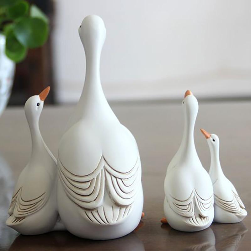 Mother and Son Duck Resin Statue Crafts Perfect for Cabinet Living Room Photo Prop Table Display Home Decoration