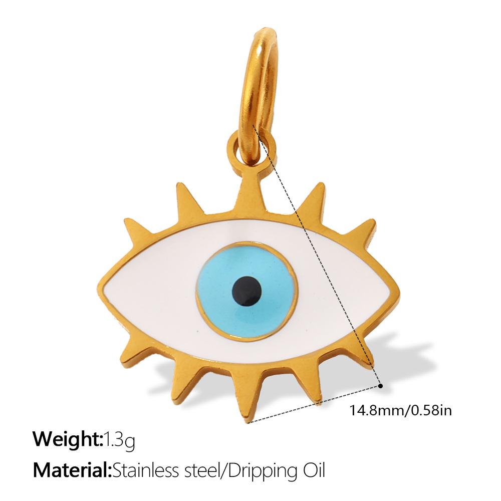 European and American retro exotic jewelry pendant golden Fatima hand evil eye element decorative pendant