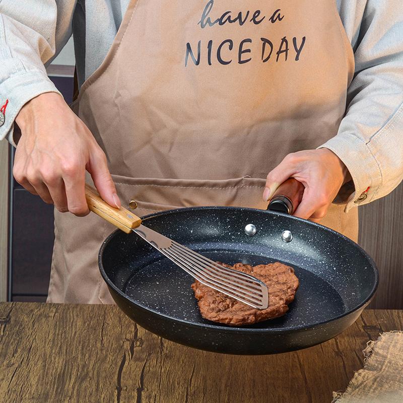 Stainless Steel Slotted Turner Fish Frying Shovel With Wooden Handle Fan-Shaped Shovel Household High-Temperature Frying Shovel