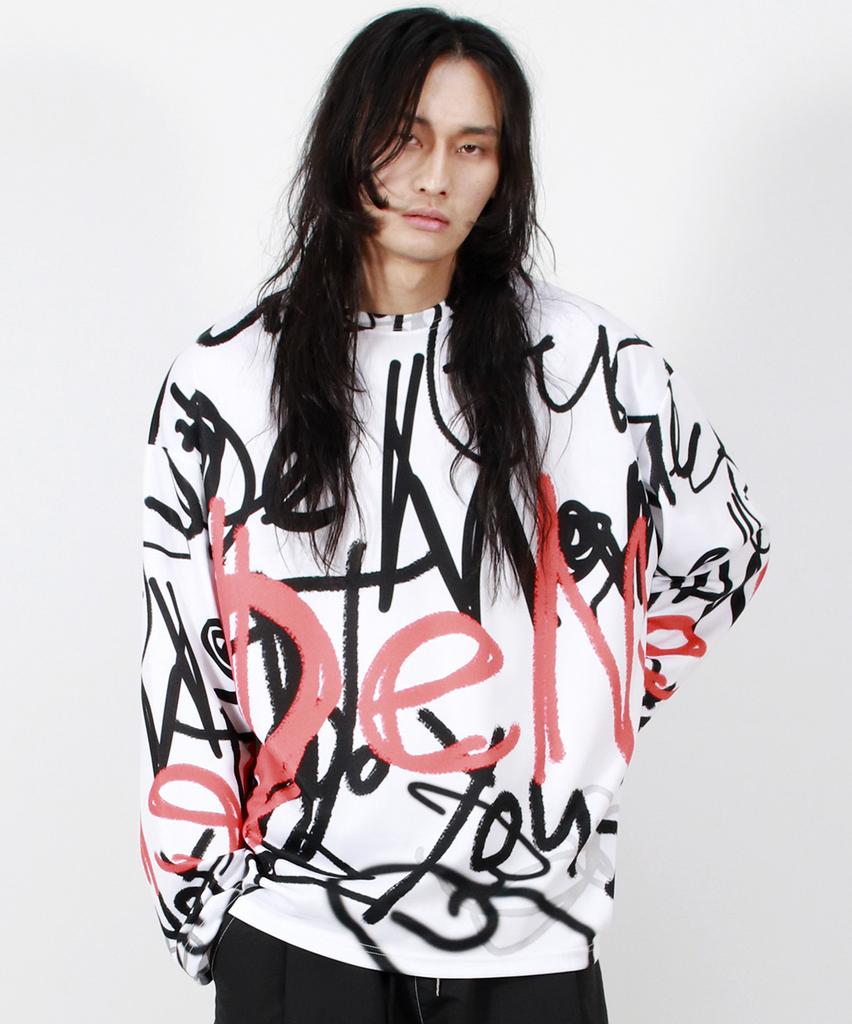 Deumakeu M Street Graffiti Oversized Long-Sleeve T-Shirt
