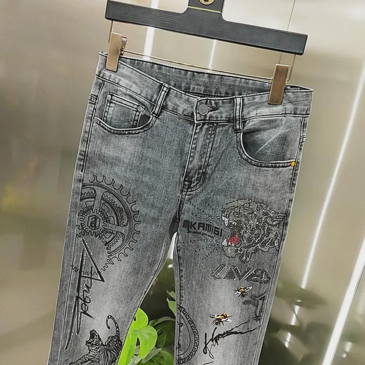 European Men's Spring & Autumn Tiger Head Slim Fit Jeans with Hot Diamond Detail