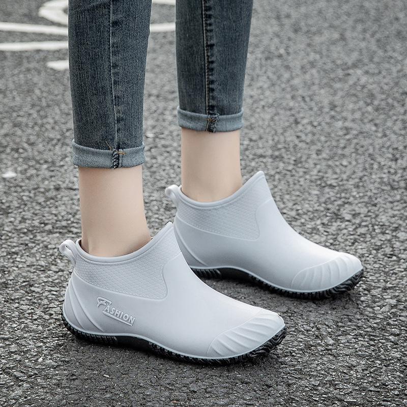 Women's Waterproof Low-Cut Korean Style Rain Boots - Fleece-Lined, Non-Slip Short Tube Fashion Shoes