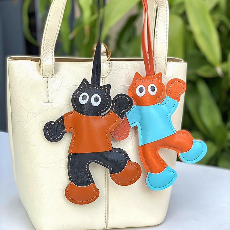 1PC Cartoon Shape Gift Bag Charm Bag Accessories Keychains Funny Ornament Mobile Phone Pendants Bag Pendants Cute Multicolor