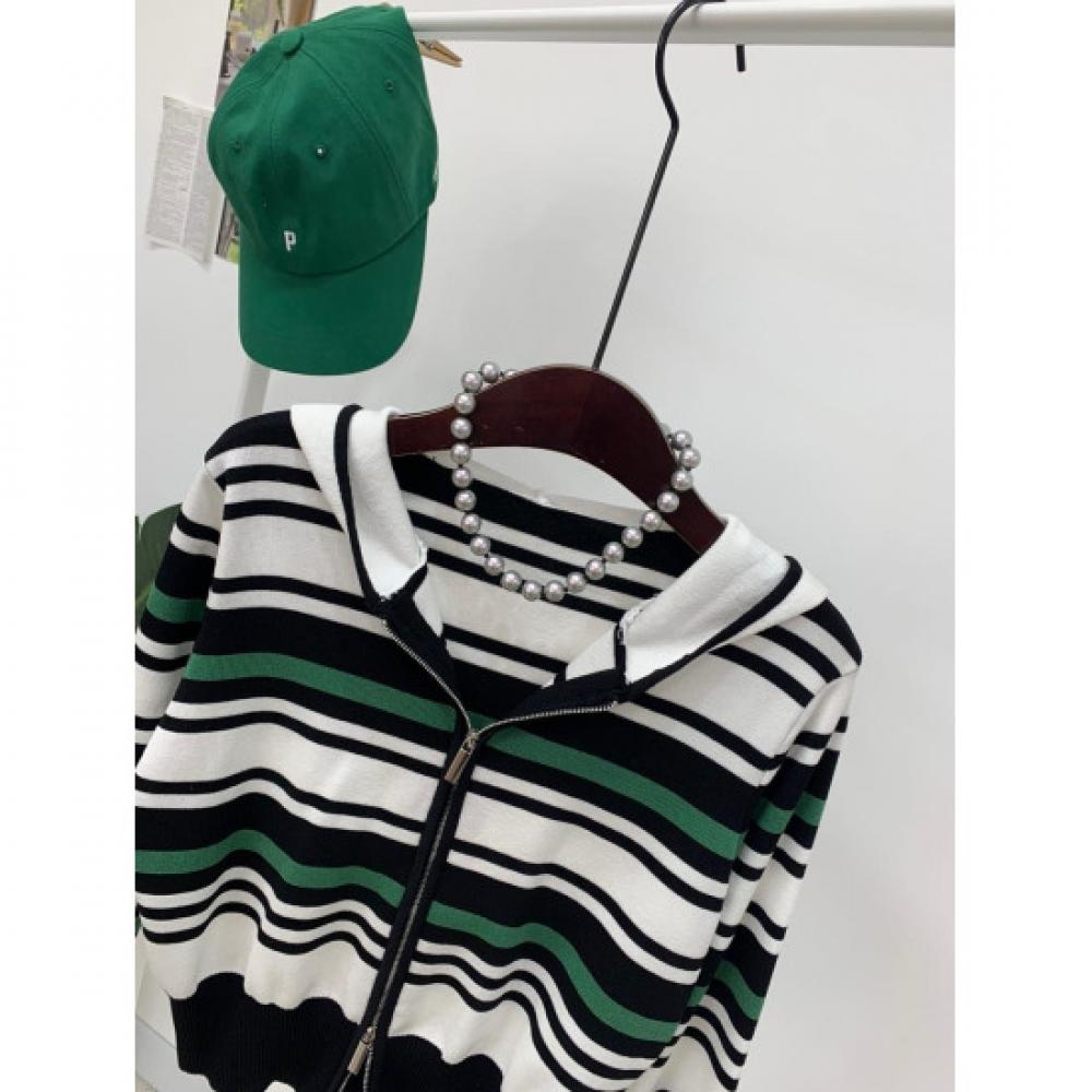 C S In The Room Kani Stripe Two Way Zip Up Hood Cardigan C