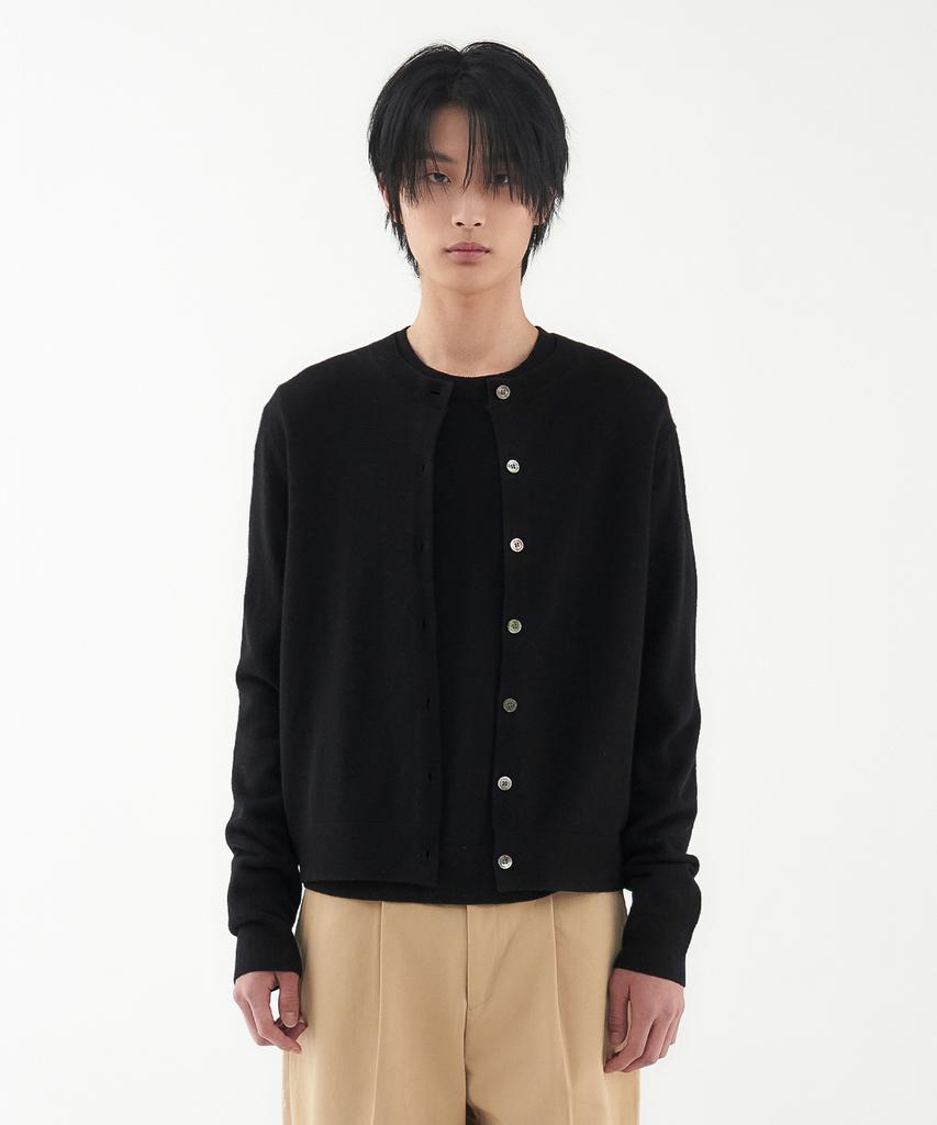 Leondi Fine Merino Wool Round Cardigan - Black