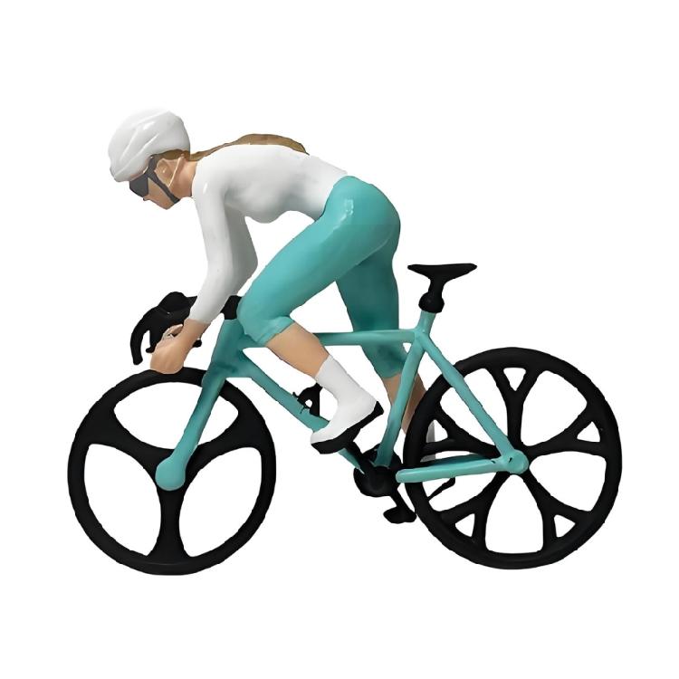 1/87 Scale Realistic Cycling Scene Model Miniature Cyclist Figurine for Model Building Set and Railway Landscape Decors