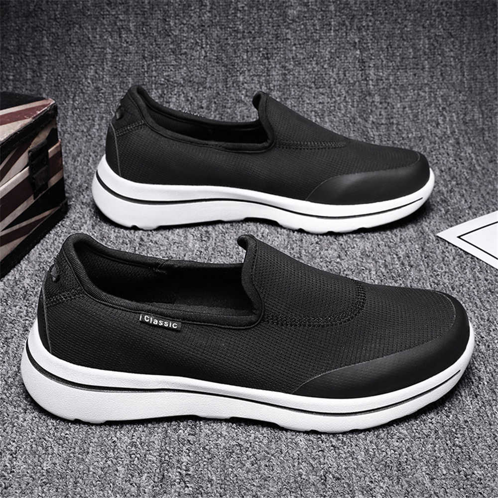 Super Big Size Slip-ons Men Basketball Sneakers Golf Shoes For Man Luxury Summer Flat Sport Super Sale Exerciser Krasovki