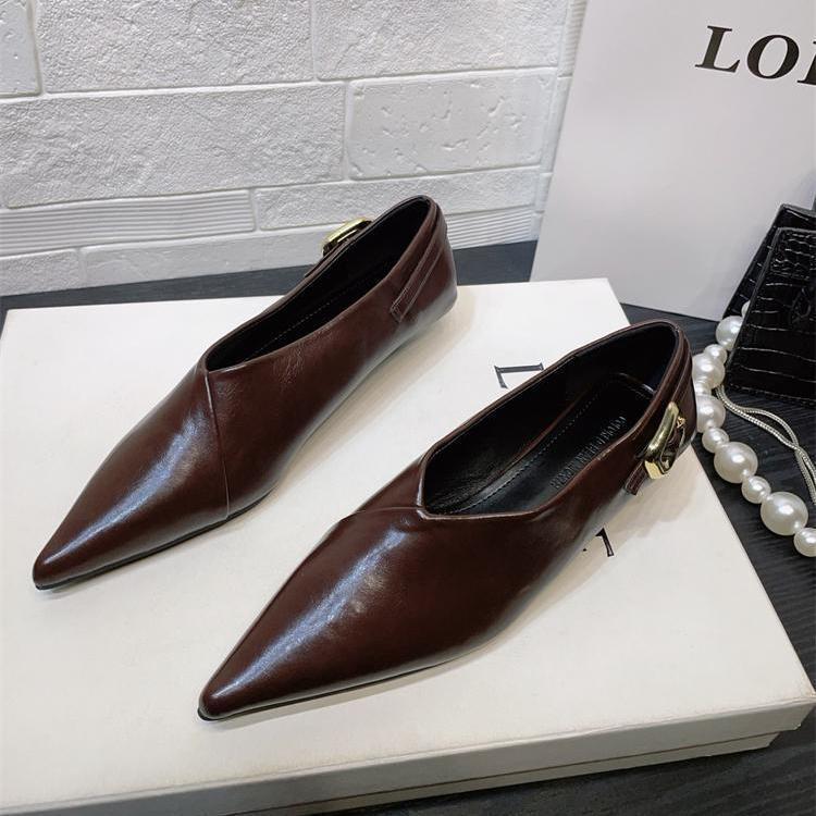 2025 herfst Europese en Amerikaanse stijl V-mond kleine hak puntige single schoenen dames lage hak kittenhak heksenschoenen diepe mond zacht leer oma