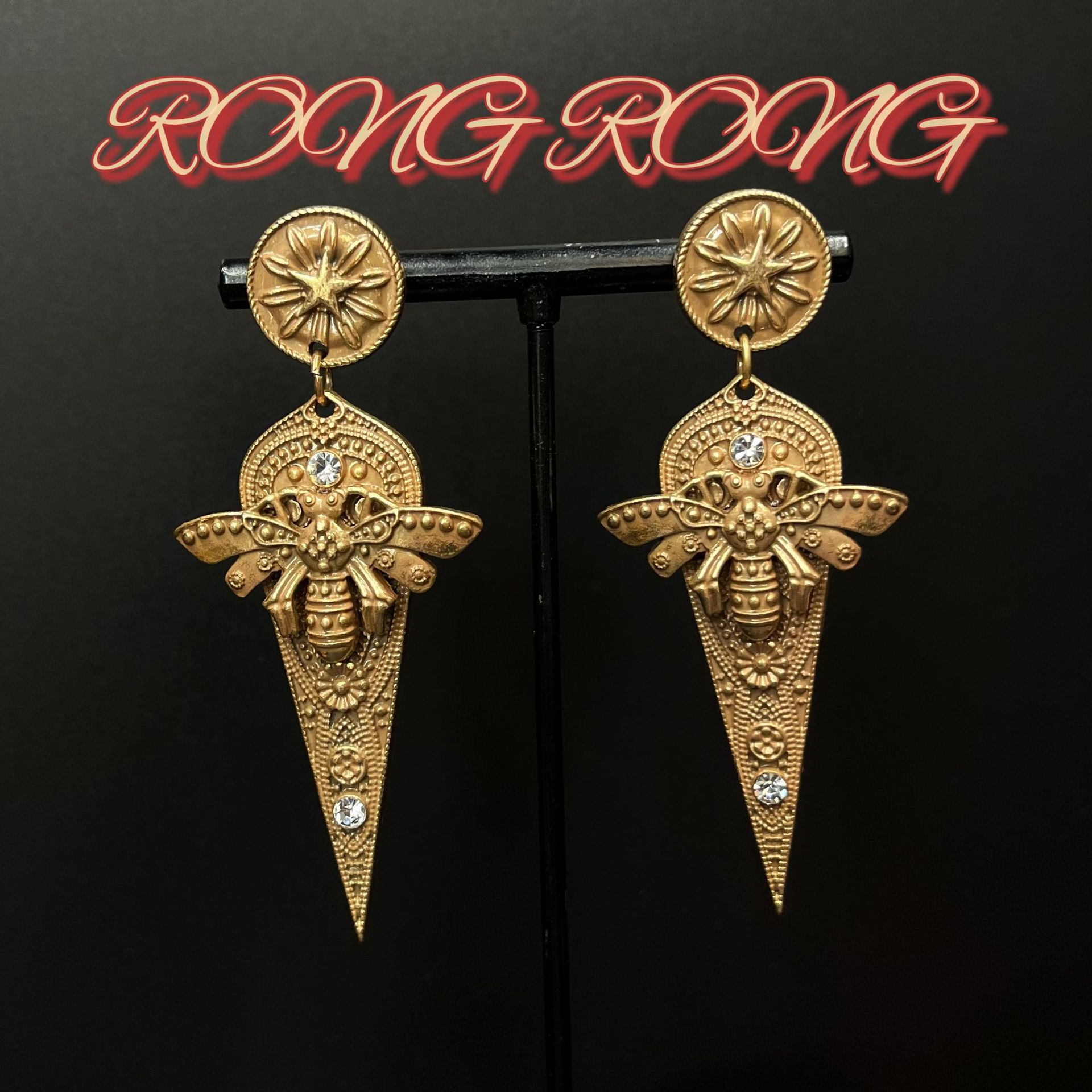 Антикварные Винтажные Золотые Серьги с Рельефными Пчелами в Средневековом Западном Стиле Ретро Маillard Высококачественные