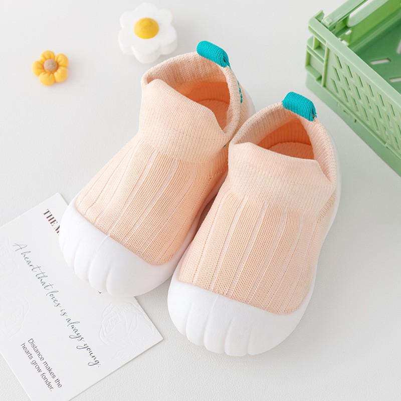 Soft Sole Non-slip Baby Walker Shoes - Solid Color Floor Socks for Boys & Girls, Ideal for Spring & Autumn Pre-walking.