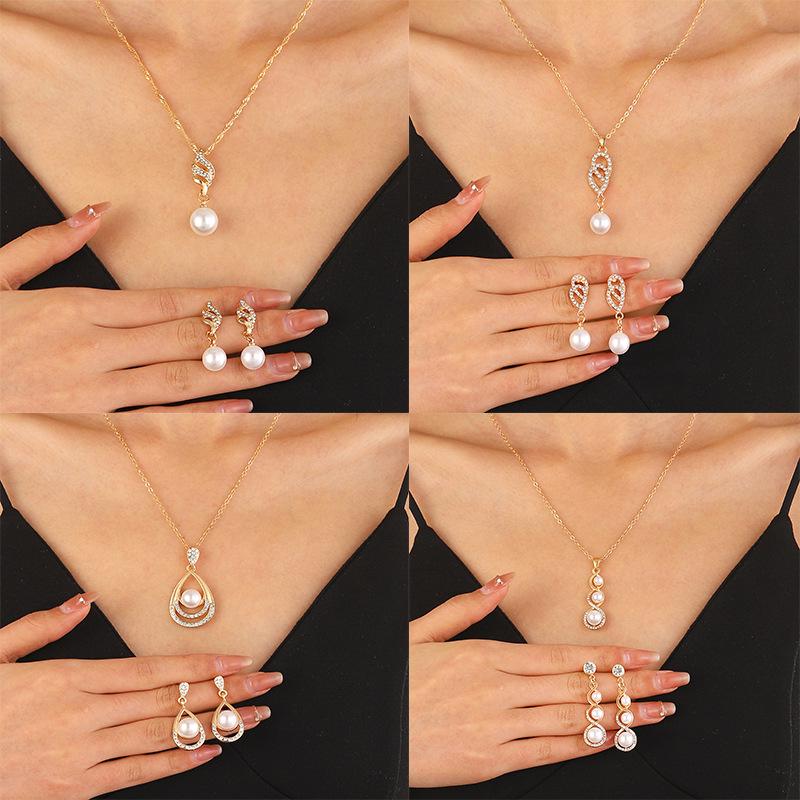 Diamond and Pearl Geometric Flower Jewelry Set - Necklace and Earrings for Women