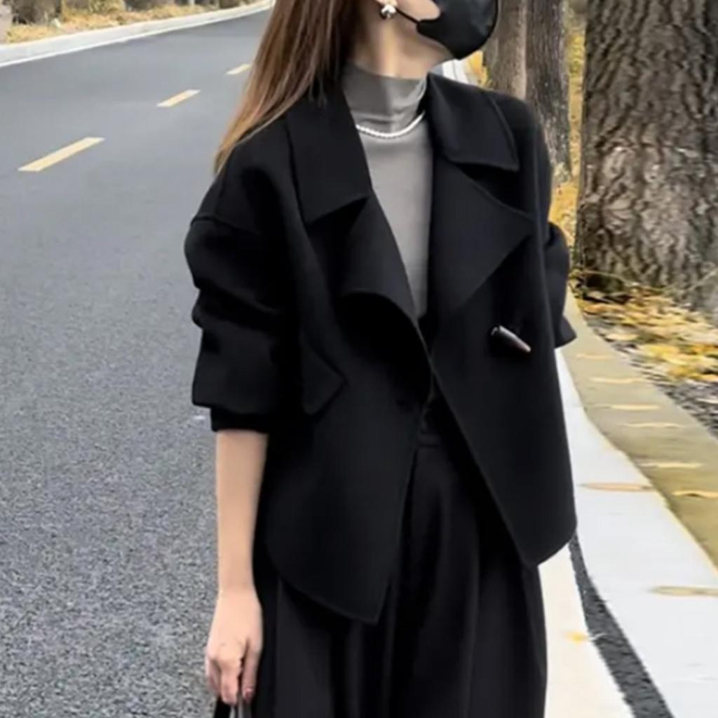 Spring Maillard Style Short Women's Jacket Suit Collar Horn Button Top