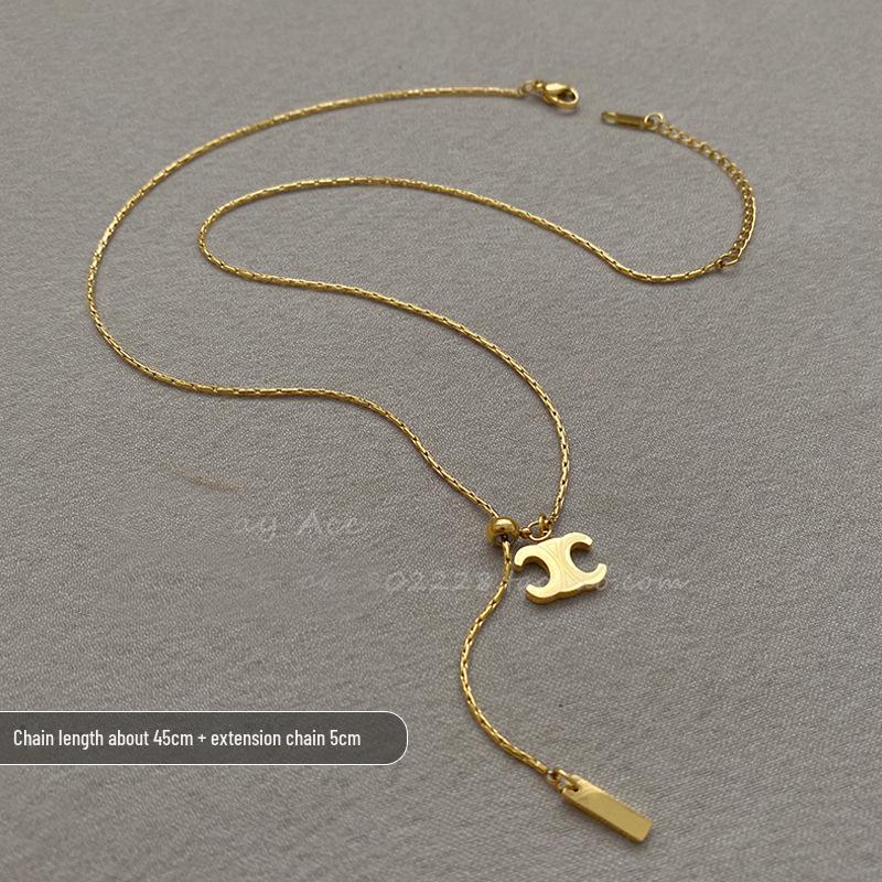 

Модное женское ожерелье из титановой стали 2025 года: Роскошная, устойчивая к выцветанию, универсальная цепочка на ключицу, идеально подходит для свитеров.