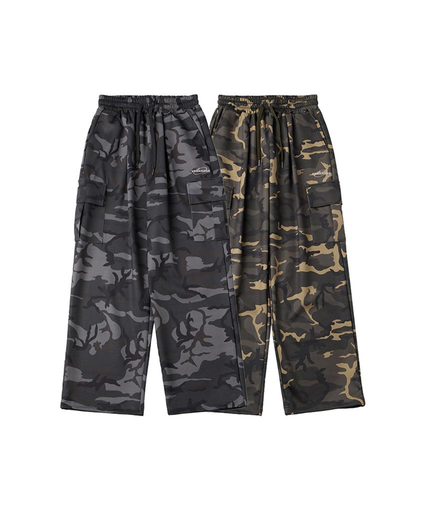 URBANAGE Camo Single-Pleat Wide Cargo Sweatpants_Charcoal