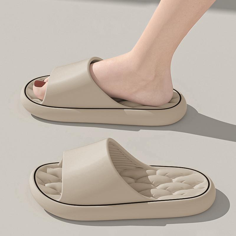 Slippers for Men Summer Outdoor Wear 2026 New Indoor Home Bathroom Non-slip Wear-resistant Beach Sandals for Women