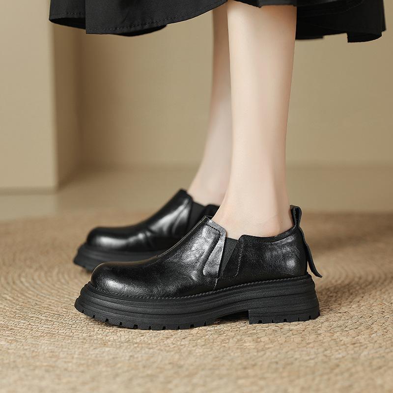 British Style Platform Loafers Women's Early Spring 2025 Retro Elastic One-pedal Small Leather Shoes Black Single Shoes Women