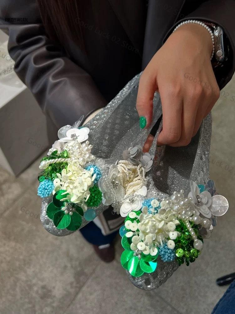 Fashion New Style Pointed-toe Open-toe Sandals with Flat Sole, Jelly-style Shoes, DIY Shoes, Floral Handcrafted with Crystals and Nettin