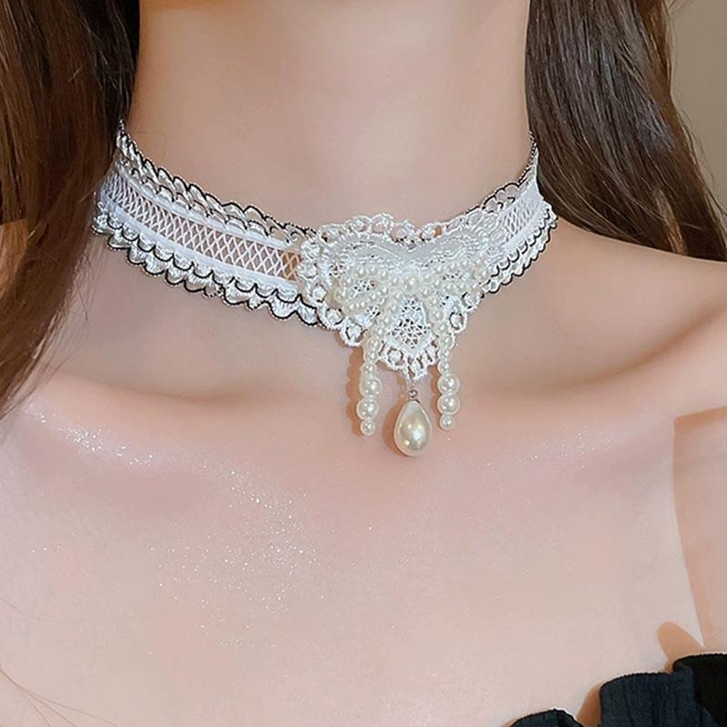 French Pearl Bow Lace Heart Necklace for Women Fabric Hollow Pendant Collarbone Chain Elegant High-End Lolita Dress Accessories